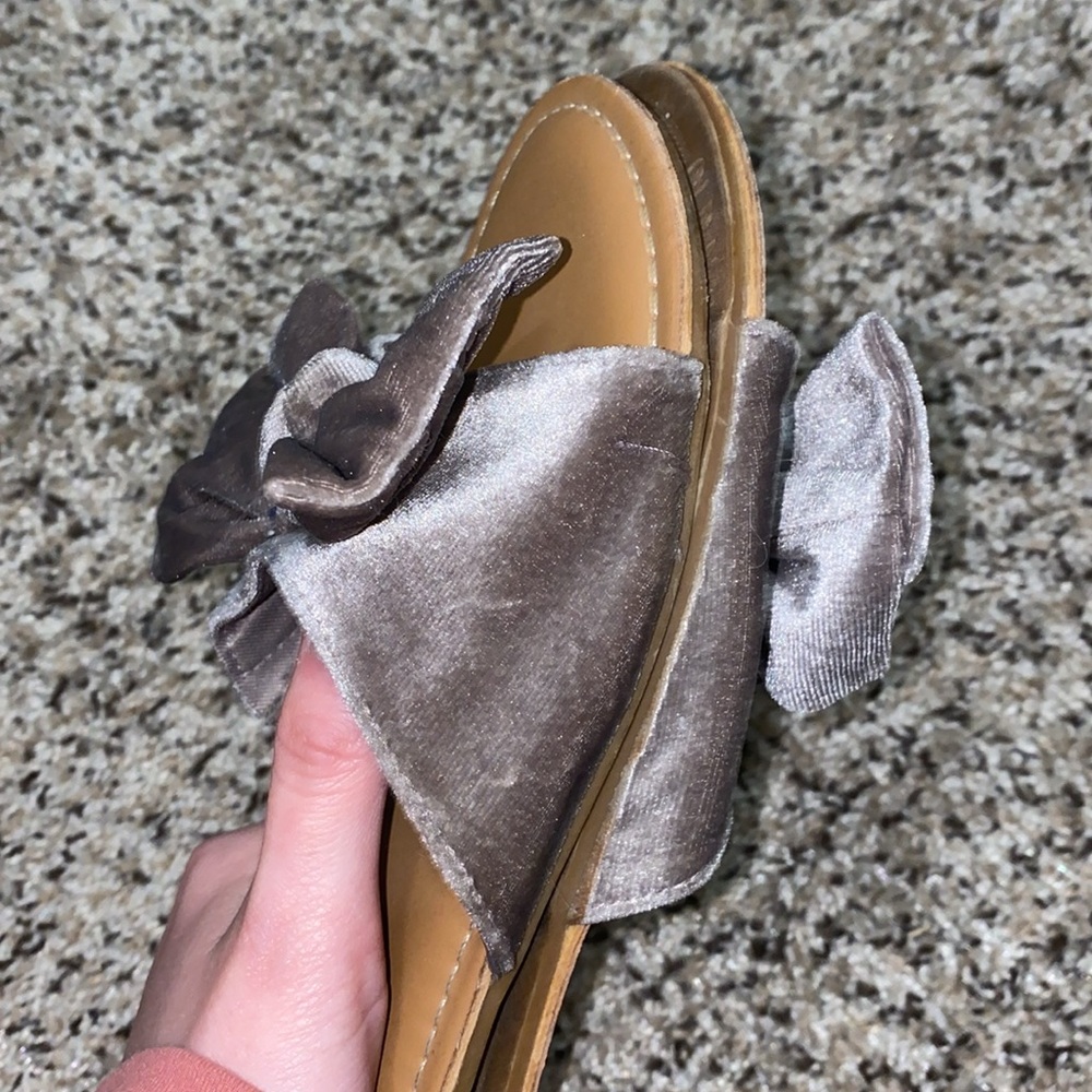 🐛Adorable purple bow sandals! - Picture 6 of 7